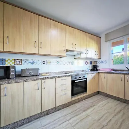 Apartment Cozy Spacious Surounded By Golfcourses